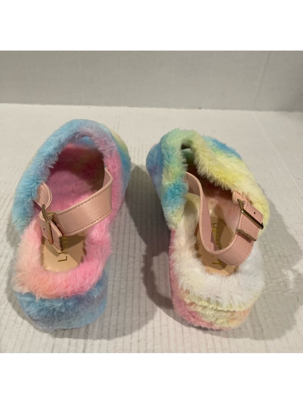 Women’s Liliana Tie Dye Open Toe Fuzzy Slingback Platform Sandals Size 9 US! - Picture 4 of 8